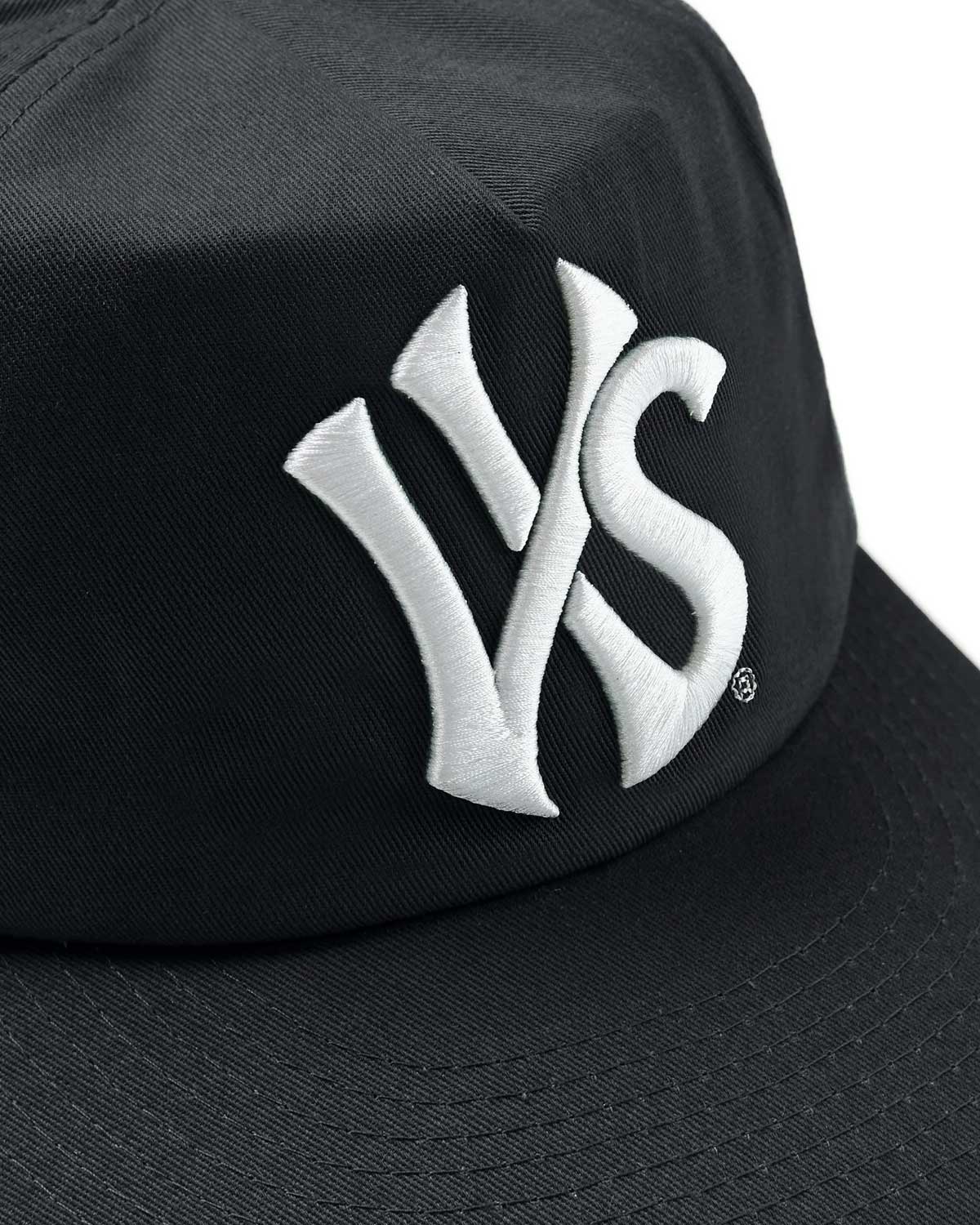 Vale Forever Manhattan Snapper Cap Black